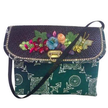 Dompet Payet
